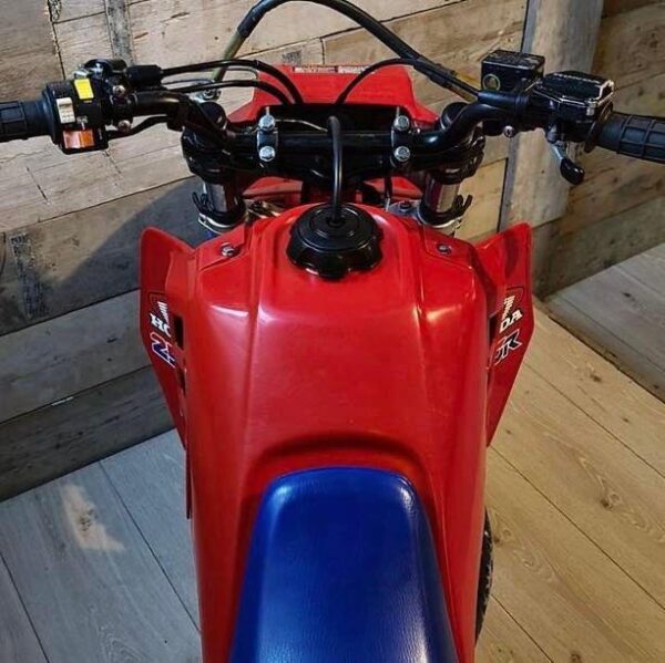 Honda 250r 1986. - Image 6